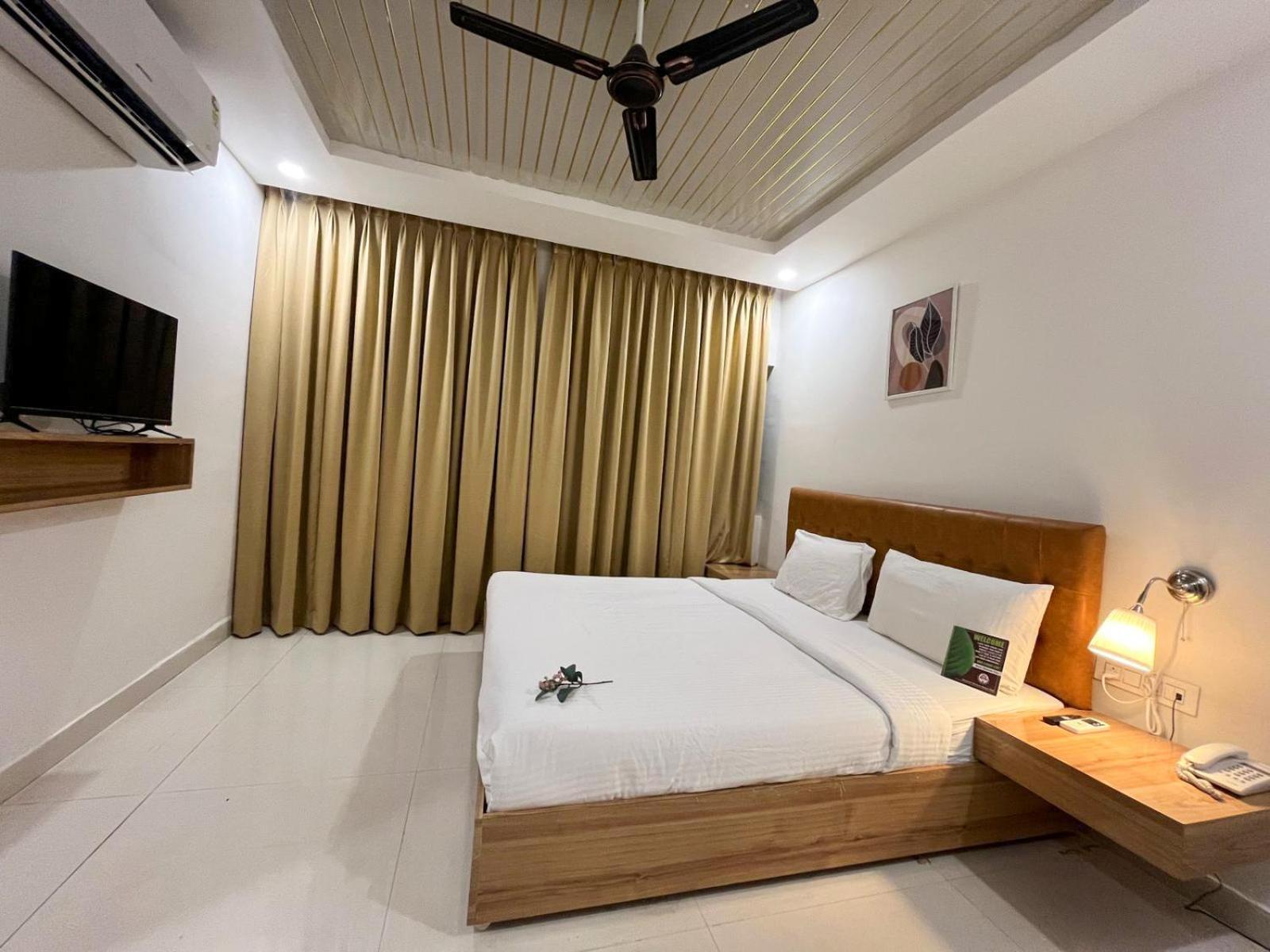 Hotel Hibiscus Tree- Bachupally Hyderabad Exterior foto